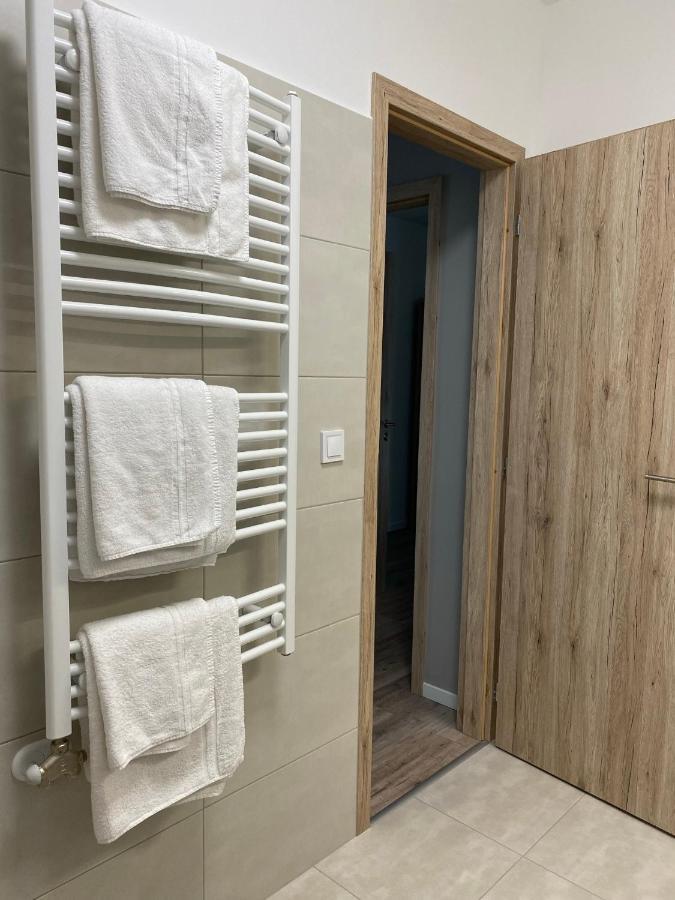 Paskom Apartmanhaz Nyergesujfalu Exterior foto