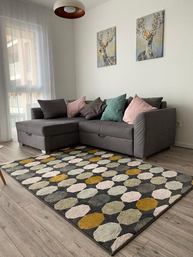 Paskom Apartmanhaz Nyergesujfalu Exterior foto