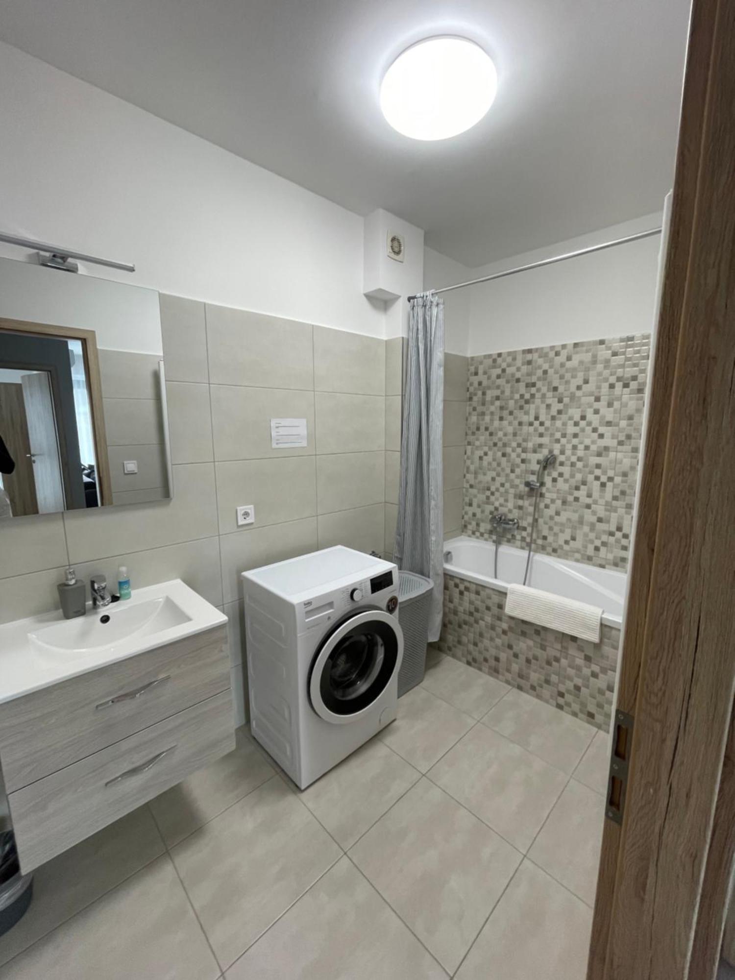 Paskom Apartmanhaz Nyergesujfalu Exterior foto